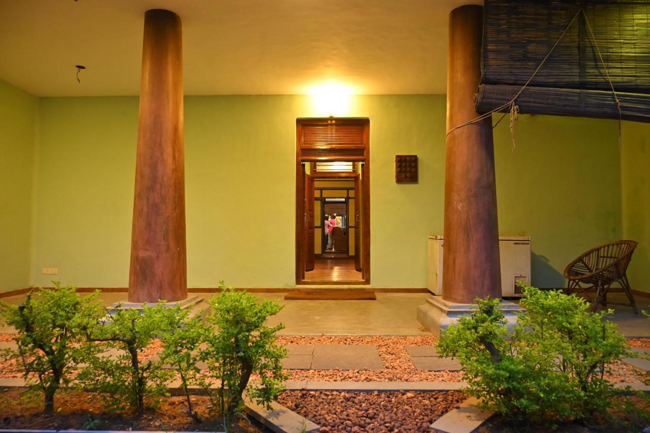 Les Boganveillea Heritage Guest House Auroville Ngoại thất bức ảnh